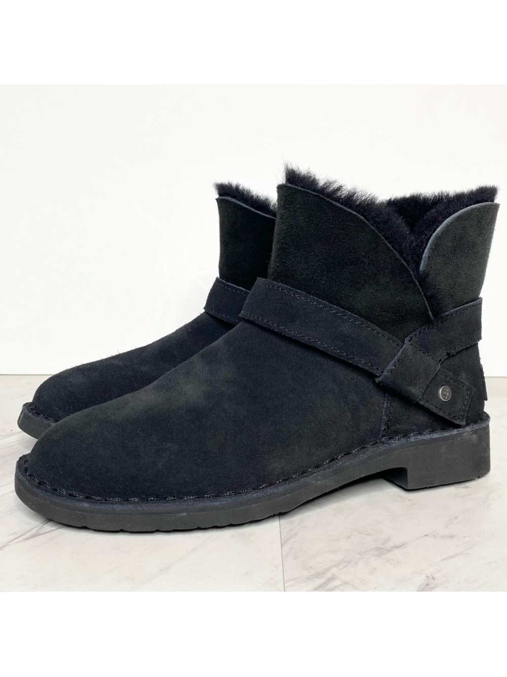 UGG Zariyah Black Suede Winter Boot 6